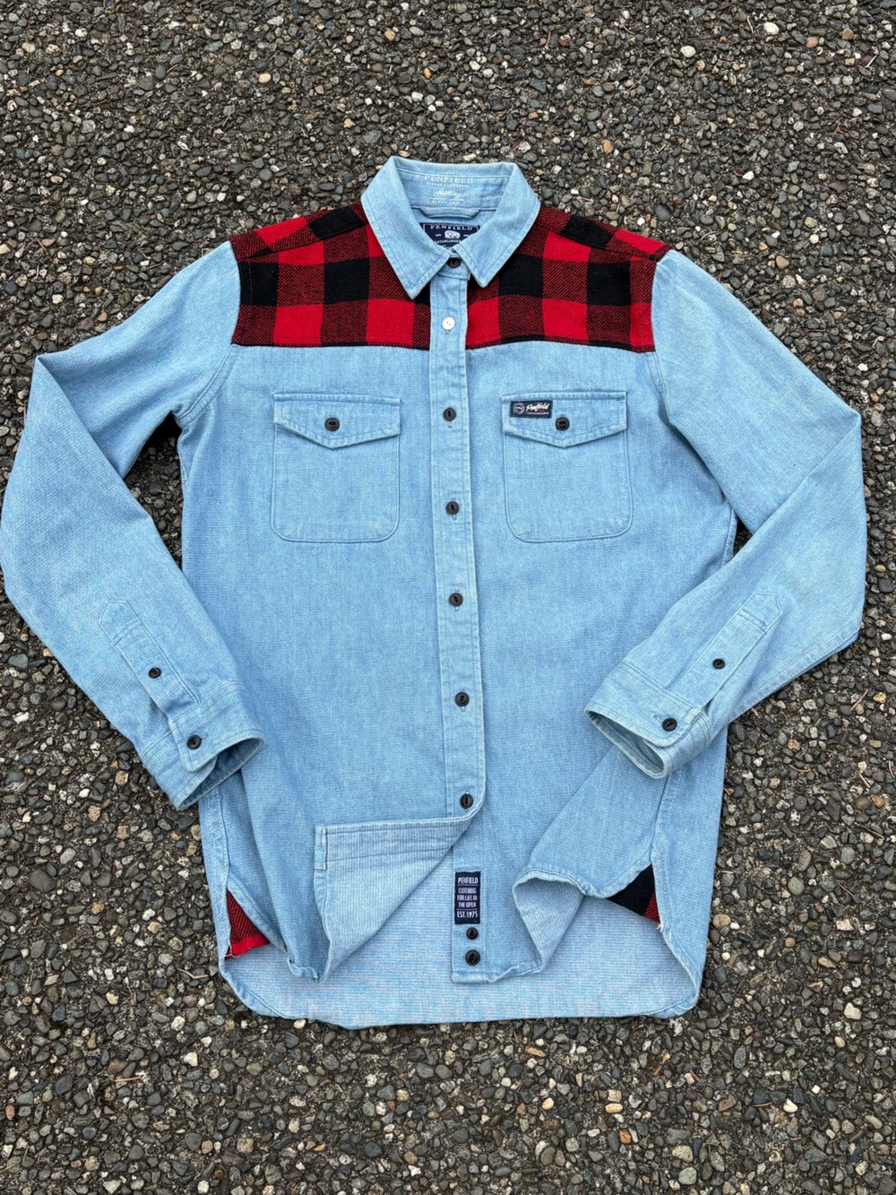 Penfield Light Blue Button-Down Shirt Red and Black Plaid Yoke small cotton wool